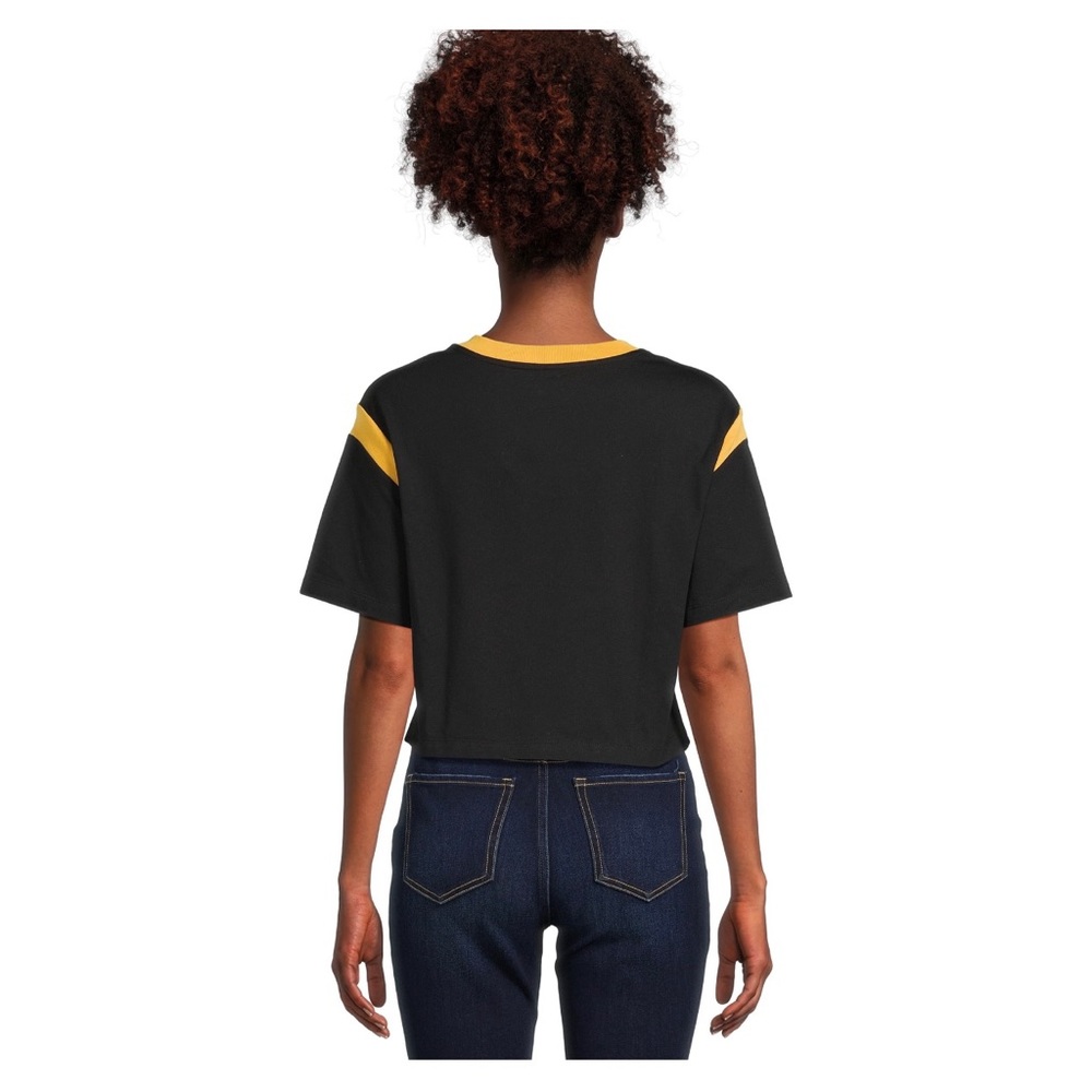 Hogwarts Women's Shirt Medium Crop Top Skimmer Graphic Tee Short Sleeve - Picture 3 of 3